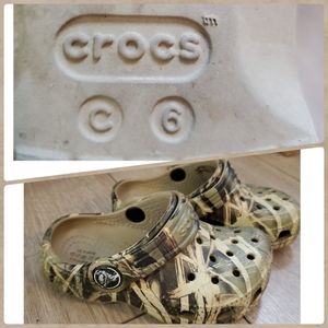 Child size 6 crocs